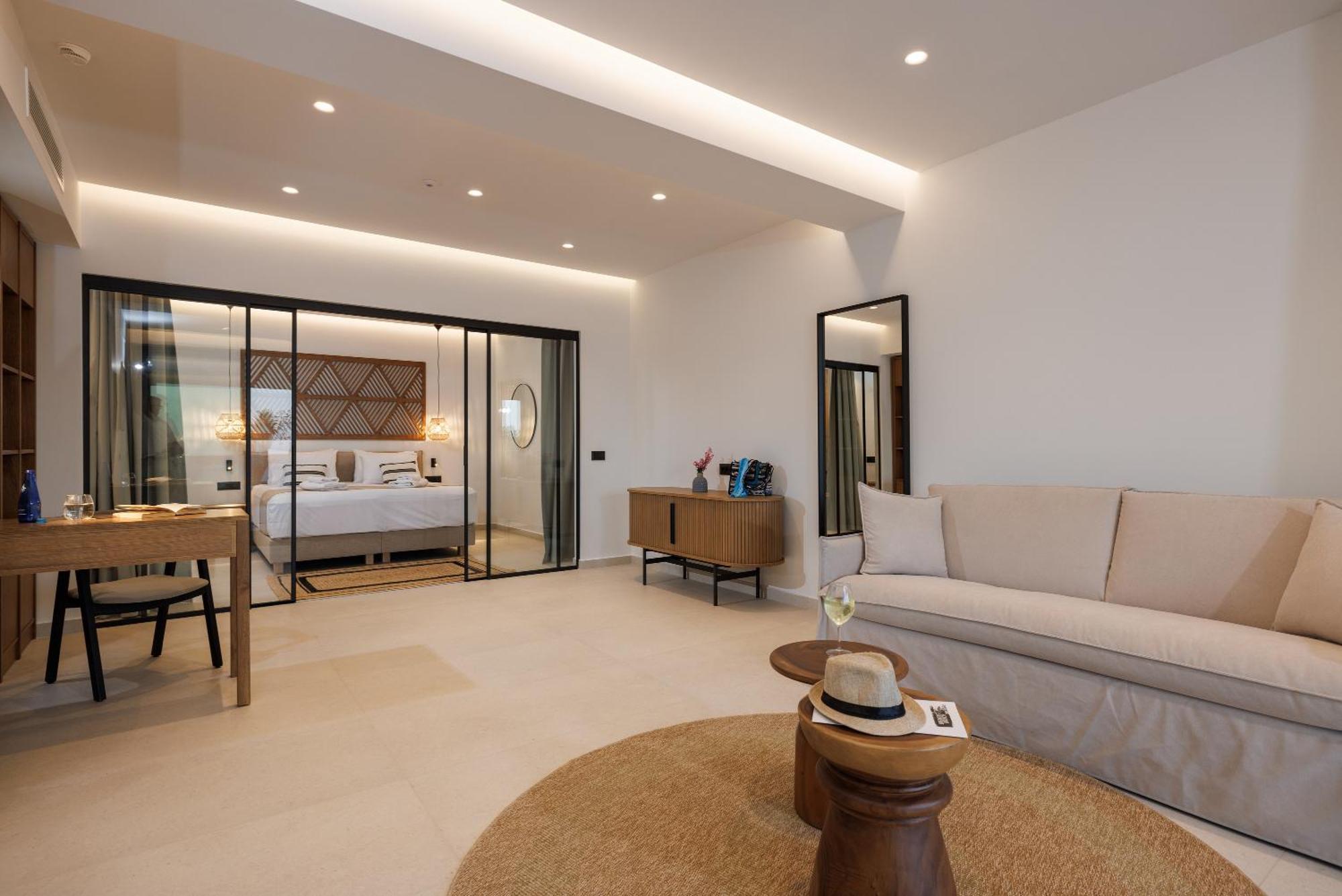 Deos Luxury Suites - Adults Only Hersonissos  Esterno foto
