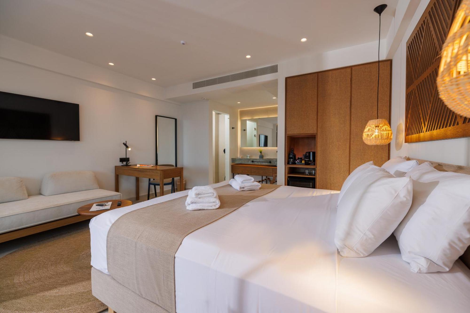 Deos Luxury Suites - Adults Only Hersonissos  Esterno foto